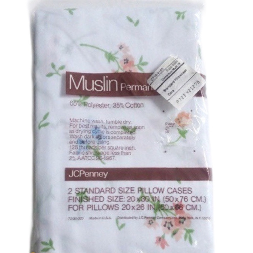 Vintage 70s JCPenney Muslin Standard Pillow Case Set